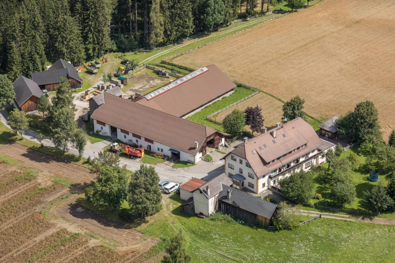 Waldgasthof Passegger Sankt Andrä im Lungau Exterior photo
