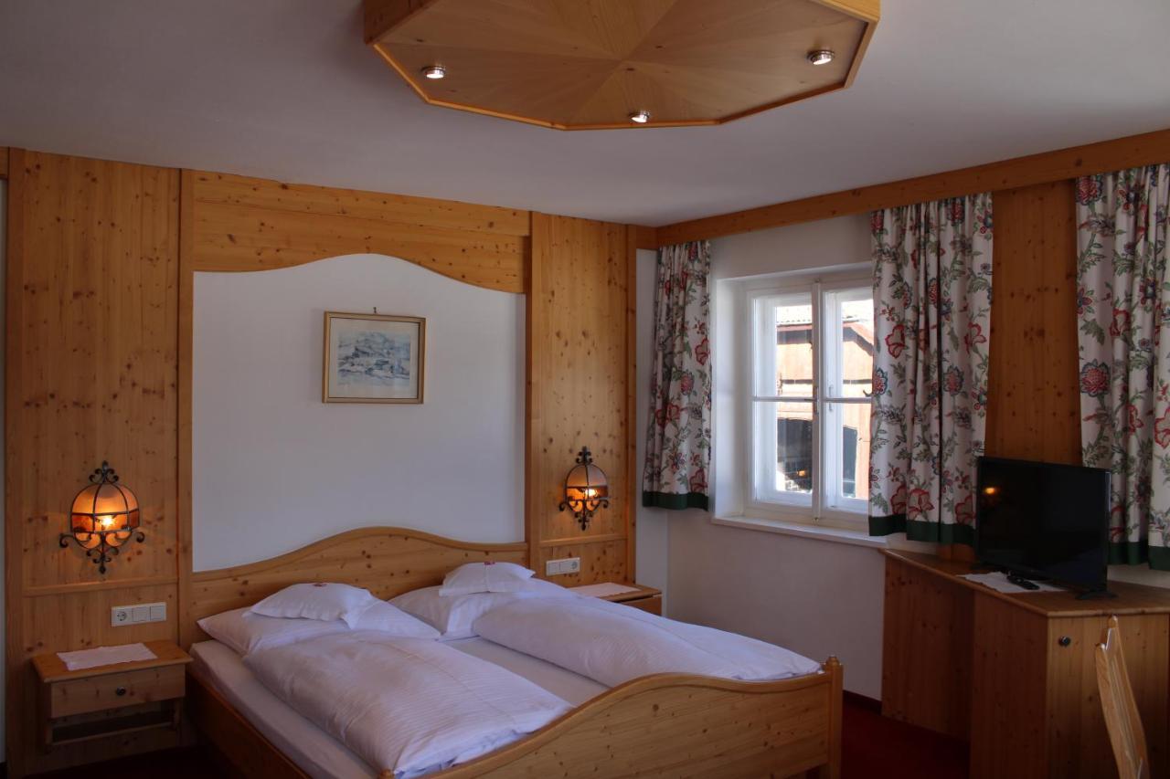 Waldgasthof Passegger Sankt Andrä im Lungau Exterior photo